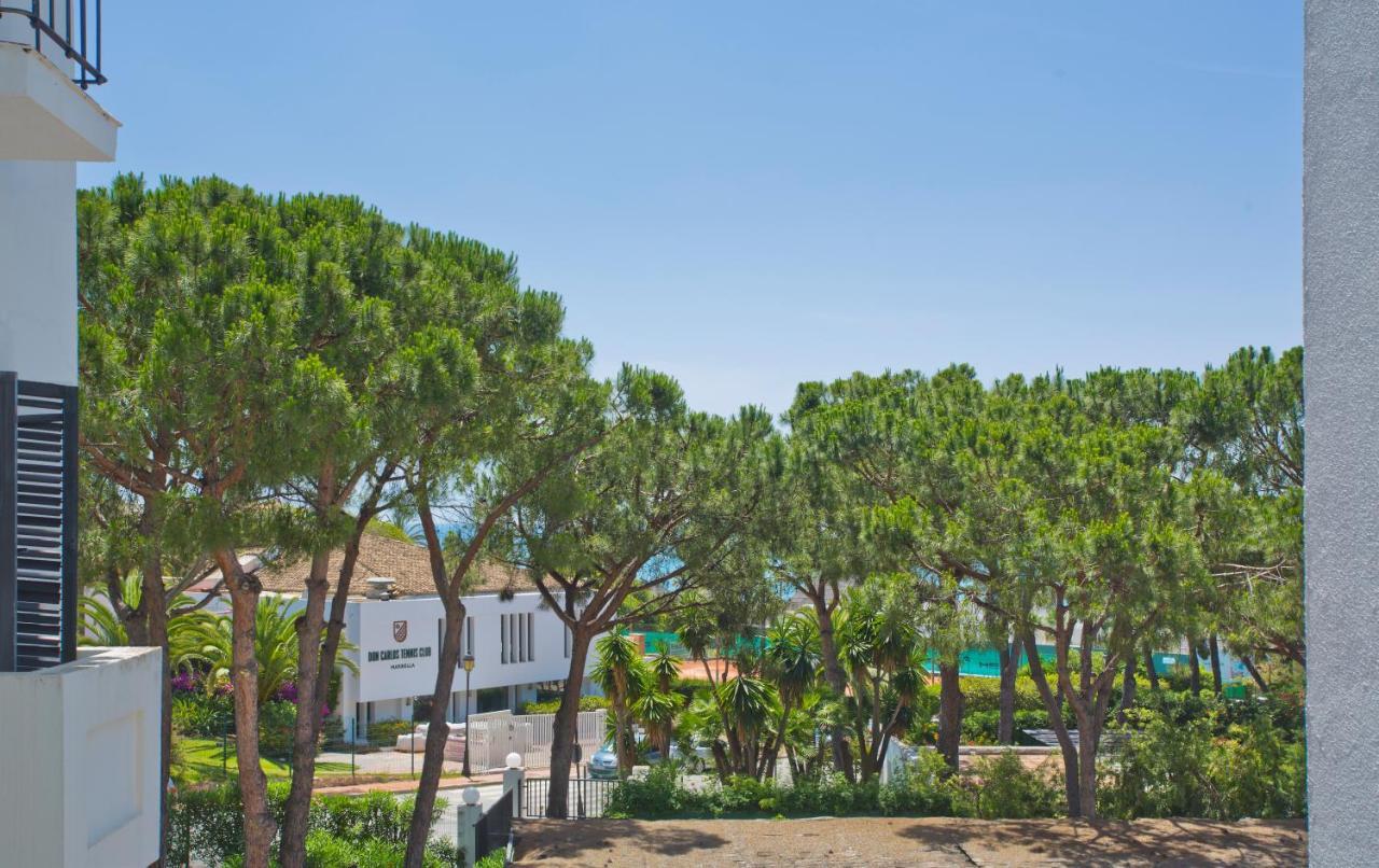 Beachfront Luxury Complex With Tropical Gardens & Pools Marbella Exteriör bild