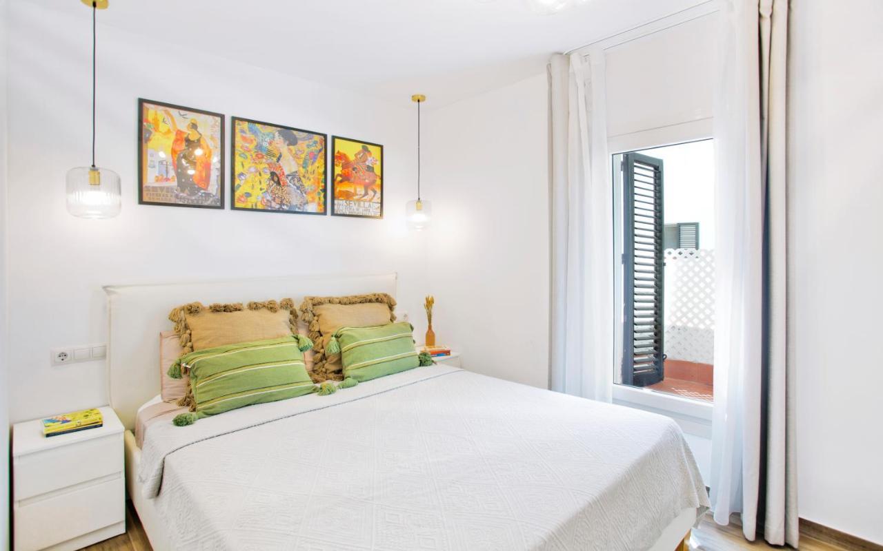 Beachfront Luxury Complex With Tropical Gardens & Pools Marbella Exteriör bild